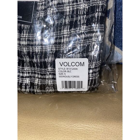 Volcom Seeriously Plaid Bodycon Dress Small Nordstrom New NWT Summer - Picture 7 of 7